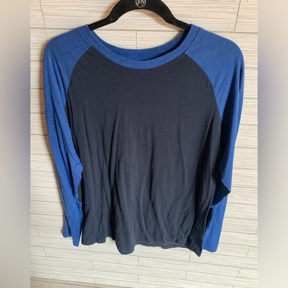 Deplato mens baseballl style long sleeve shirt